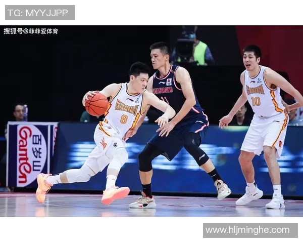 广东男篮与山西对决精彩视频回顾全场比赛亮点与精彩瞬间分析 广东男篮与山西对决精彩视频回顾全场比赛亮点与精彩瞬间分析